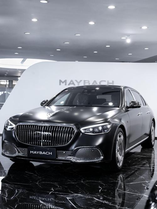 佛山333岚图汽车的售后服务让用户无忧出行，迈巴赫未来的豪华车趋势